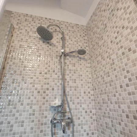 Casa Della Cava טרוגיר